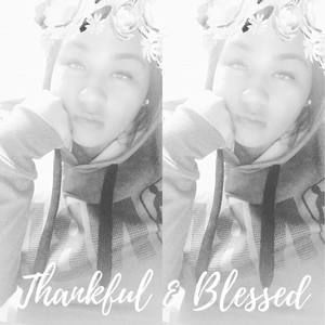 Meet your Posher, Heleaokamalani